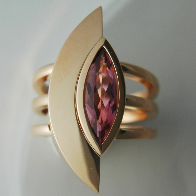 roos goud 18 kt - roze toermalijn 2,92 cts