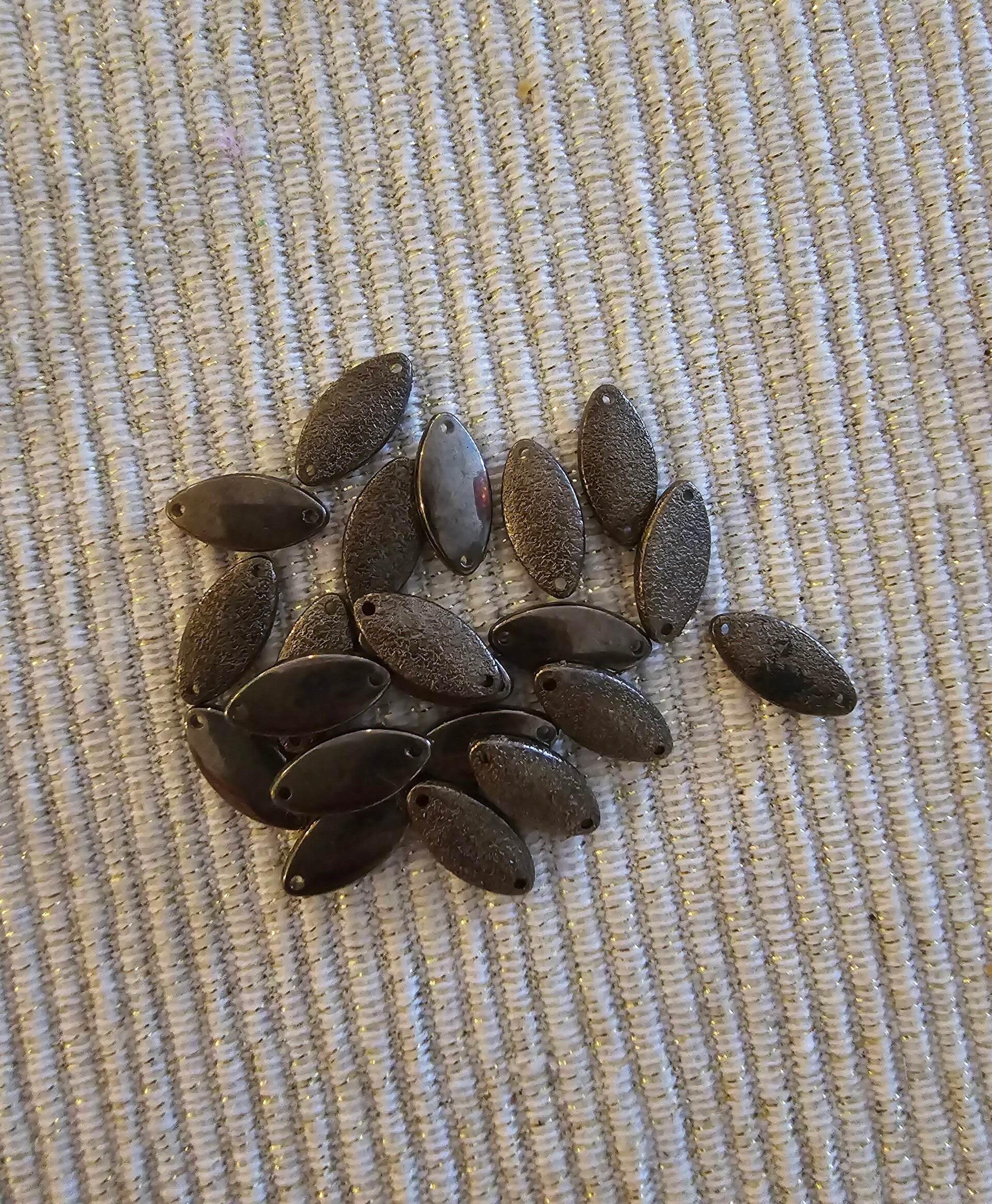 Studs: Ovaal oudzilver