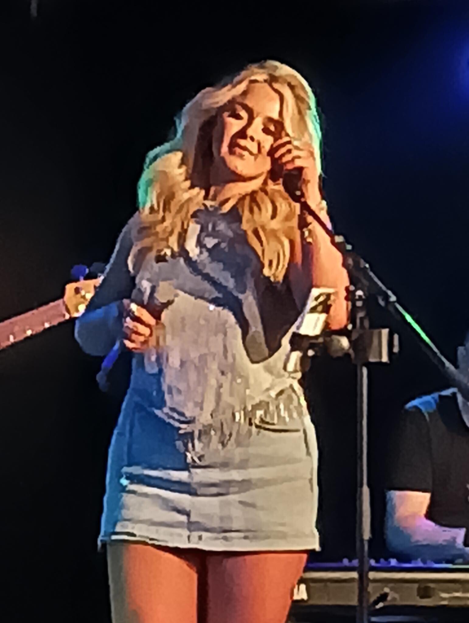 1000030827-standard.jpg