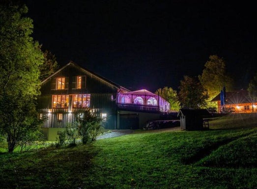 Hüttenhochzeit mit DJ Berghof