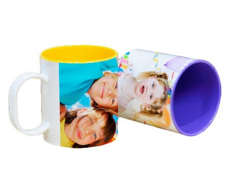 Tazza in polimero con interno colorato