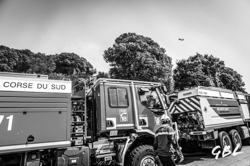 france-corsica-wildfire-sartene-2026-13-2-standard.jpg