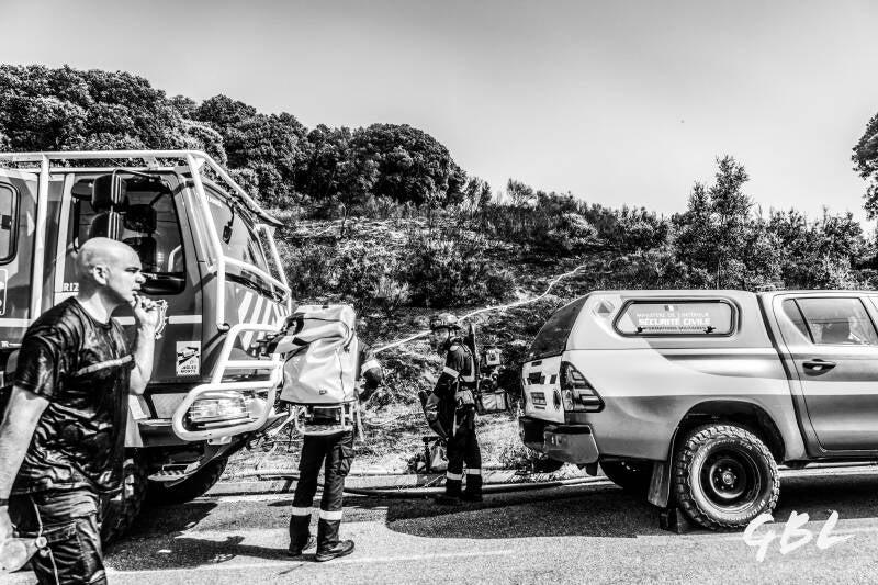 france-corsica-wildfire-sartene-2026-17-2-standard.jpg