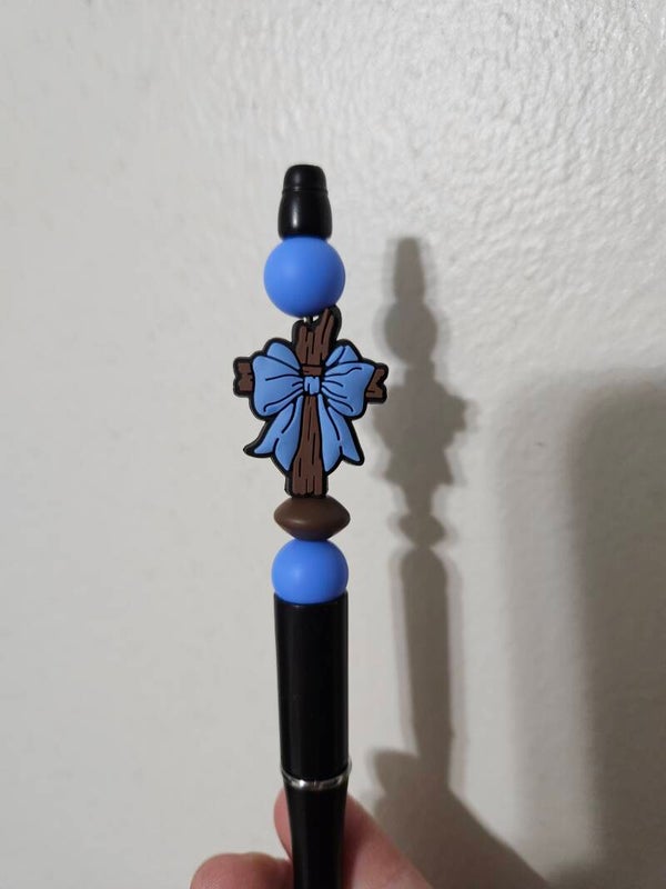 Cross with Bow