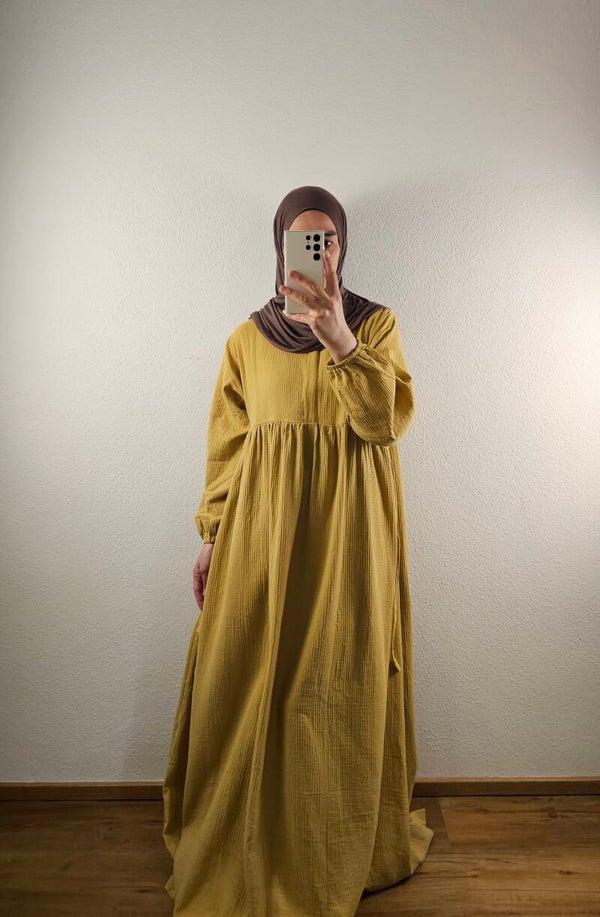 Abaya Zahra