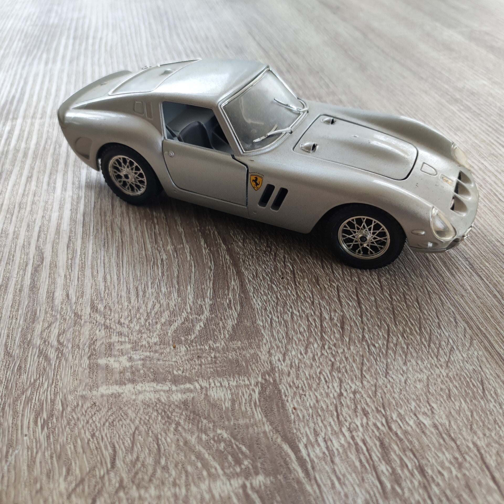 FERRARI 250  GTO 1962 GRISE RARE 1/24 BURGAO