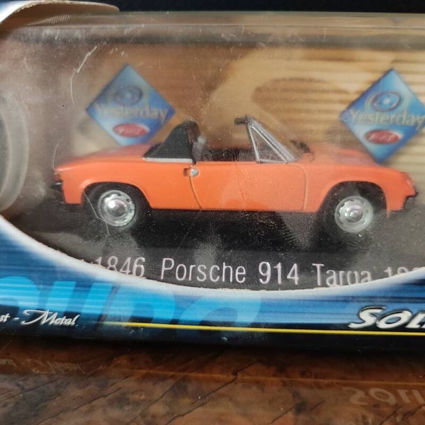 PORSCHE 914 TARGA 1969 Réf. 1846  1/43 SOLIDO