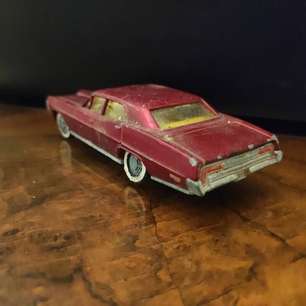 Pontiac Parisienne   1/43 DINKY TOYS