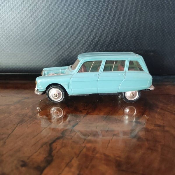 CITROEN AMI 6 BREAK   #2  TRES RRE  1/43  NOREV