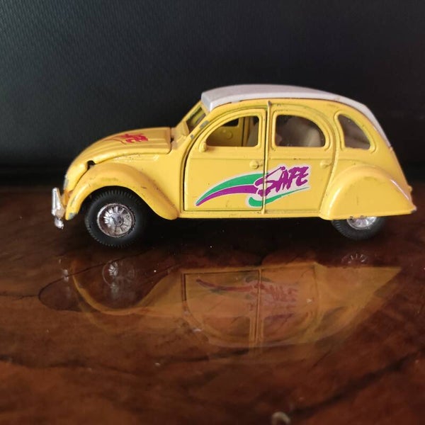 CITROEN 2CV - Yellow/Jaune - Safe - N°9046 - Welly