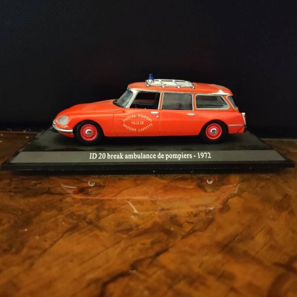 CITROEN  ID 20 Break Ambulance 1/43 IXO