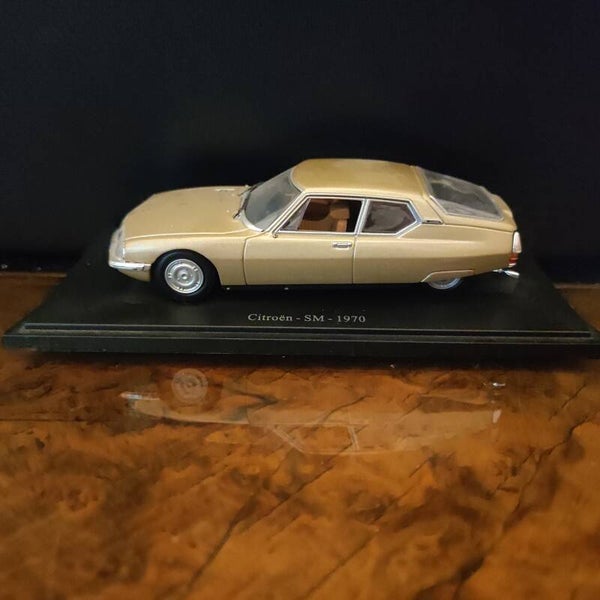 CITROEN SM 1970 doré métallisé   1/43 ATLAS