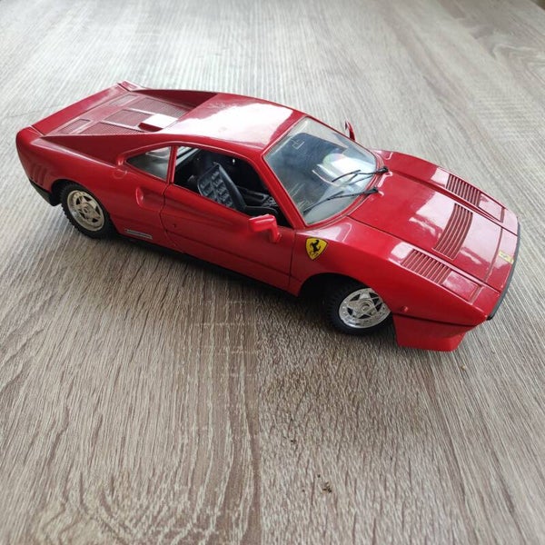 FERRARI GTO ROUGE 1/16 POLISTIL TONKA 01109