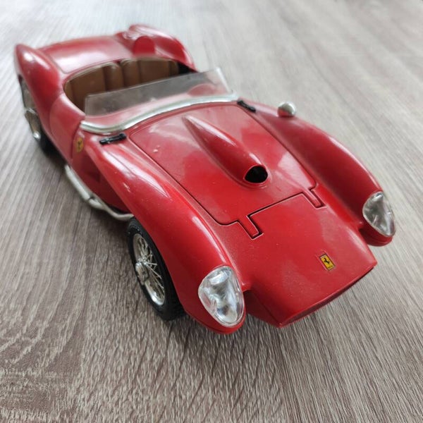 FERRARI 250 TESTAROSSA 1957  ROUGE 1/18 BURGAO