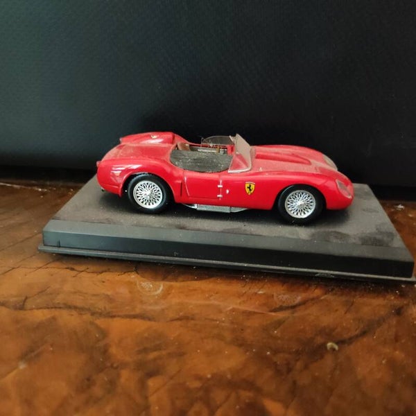 Ferrari 250 TESTAROSSA 1/43 Ixo - Fabbri Ferrari Collection