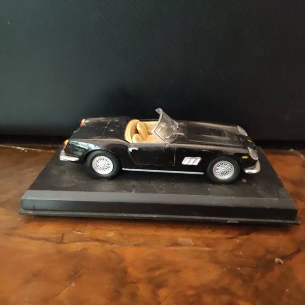 Ferrari 250 GT CALIFORNIA 1/43 Ixo - Fabbri Ferrari Collection