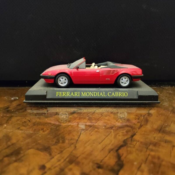 Ferrari MONDIAL CABRIO 1/43 Ixo - Fabbri Ferrari Collection