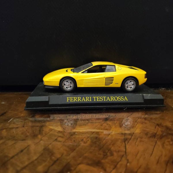 Ferrari TESTAROSSA JAUNE  1/43 Ixo - Fabbri Ferrari Collection