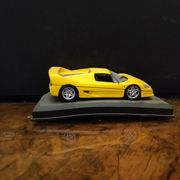 Ferrari F50 JAUNE 1/43 Ixo - Fabbri Ferrari Collection