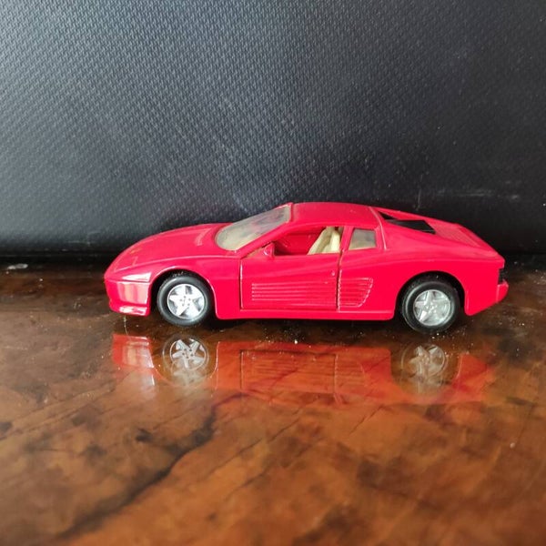 Ferrari 512 TR 1/39  Maisto