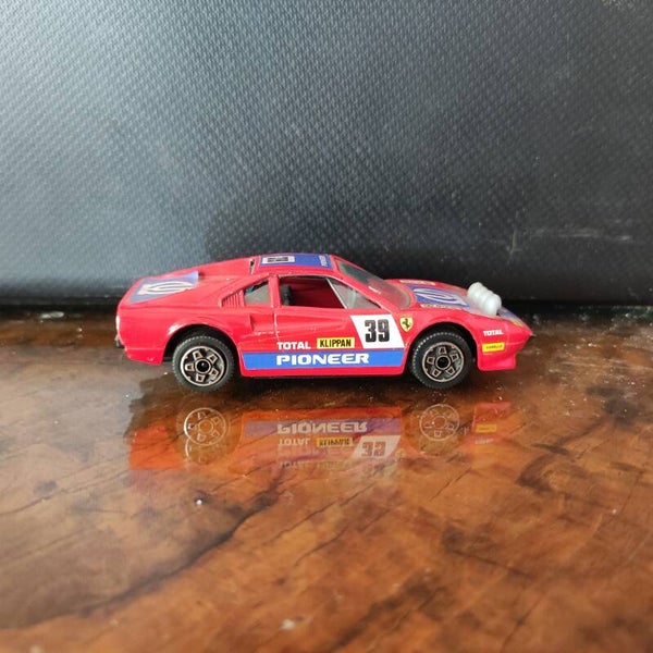 Ferrari 308 GTB rallye cod 4117 1/43 Burago
