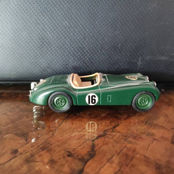 JAGUAR  XK120 Le Mans 1948 R104  1/43 Brumm