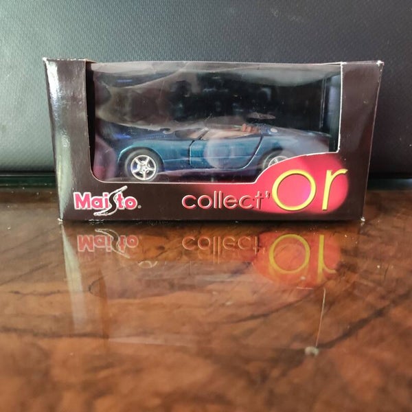 JAGUAR XK 180 CABRIOLET  647 - 1/43 MAISTO