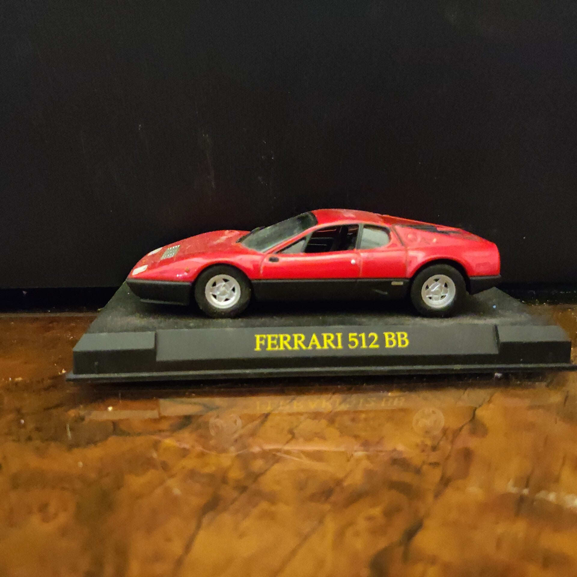 Ferrari  512 TB 1/43 Ixo - Fabbri Ferrari Collection