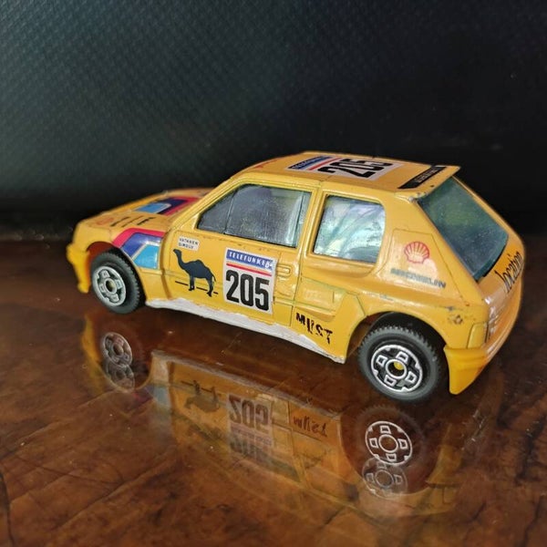 PEUGEOT 205 Turbo 16 N°205   1/43 BURAGO