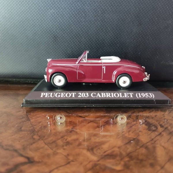 PEUGEOT 203 CABRIOLET 1953  1/43   IXO