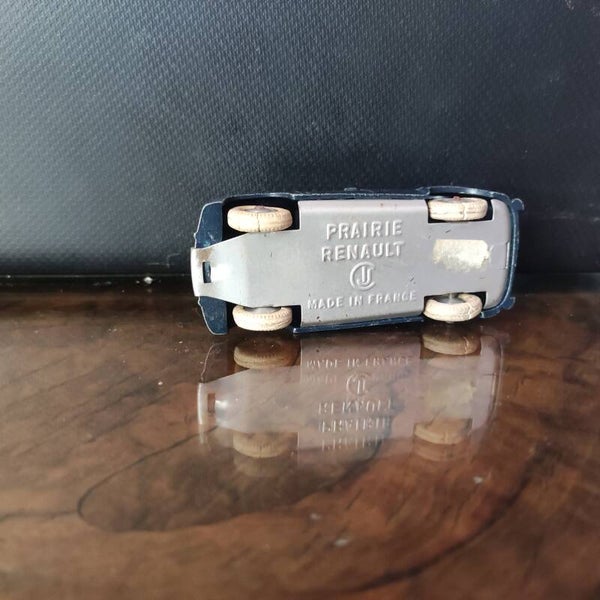 RENAULT PRAIRIE  1950 REF 3.42   1/43  CIJ
