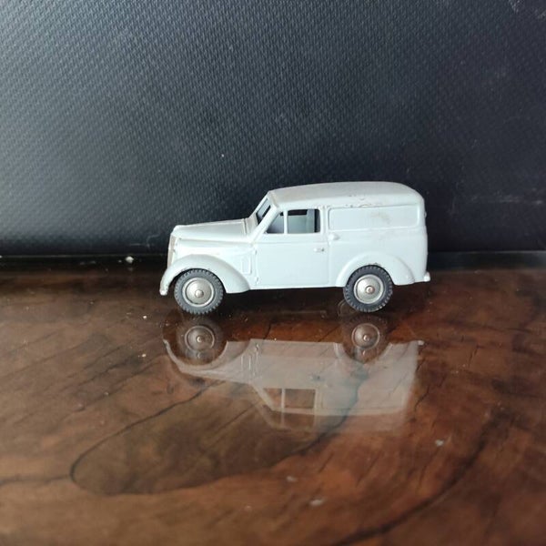 RENAULT JUVA QUATRE  DAUPHINOISE 300Kgs  1/43  CIJ