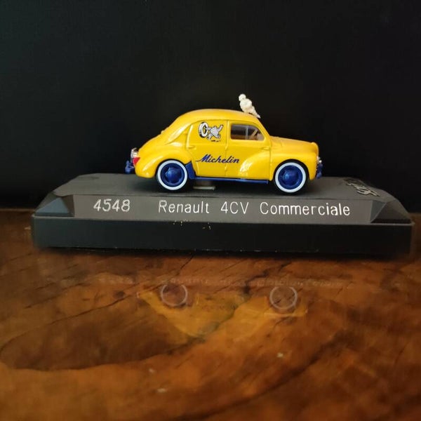RENAULT 4CV Commerciale Michelin 1/43  Solido