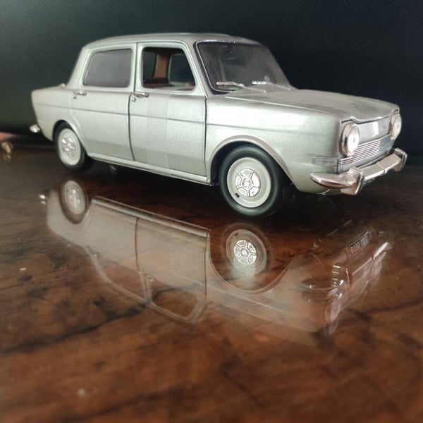 SIMCA 1000 LS Grise  TRES RARE  1/18  NOREV