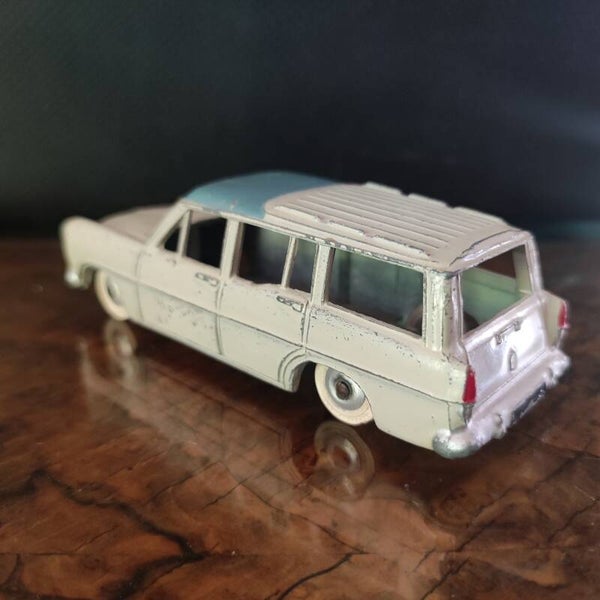 SIMCA  Marly break    1/43  QUIRALU