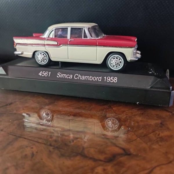 SIMCA  CHAMBORD 1958  1/43 SOLIDO