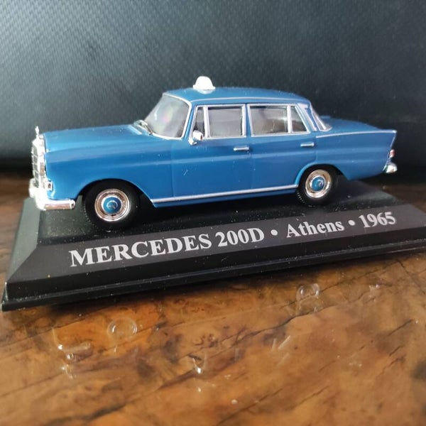 TAXI  MERCEDES 200  ATHENS 1965  1/43 IXO