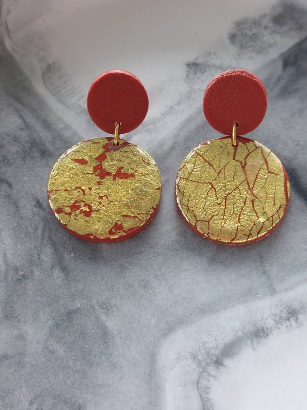 handgemaakte oorbellen (klei) L:4cm nr.O53