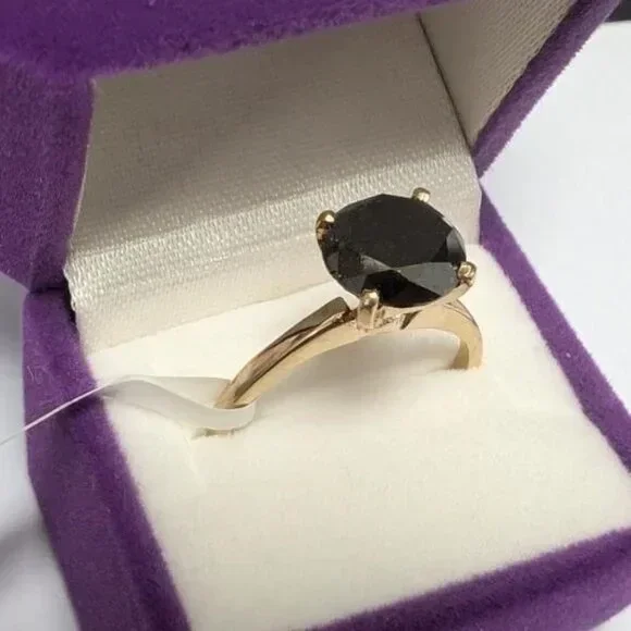10K Yellow Gold 2.32G Black Diamond Treated 1.5Ct Ring (~Size 6)(), Made in Canada, Appraised Retail $2480