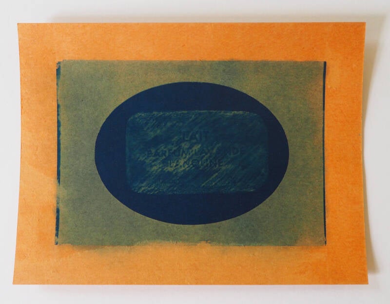 Savon, cyanotype op oranje papier, 23,4 x 17,6 cm, 2026