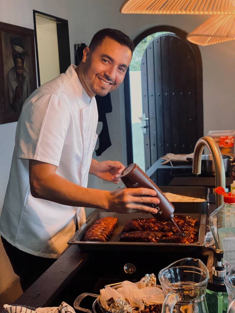 Private chef Ali preparing a villa dinner in Marbella