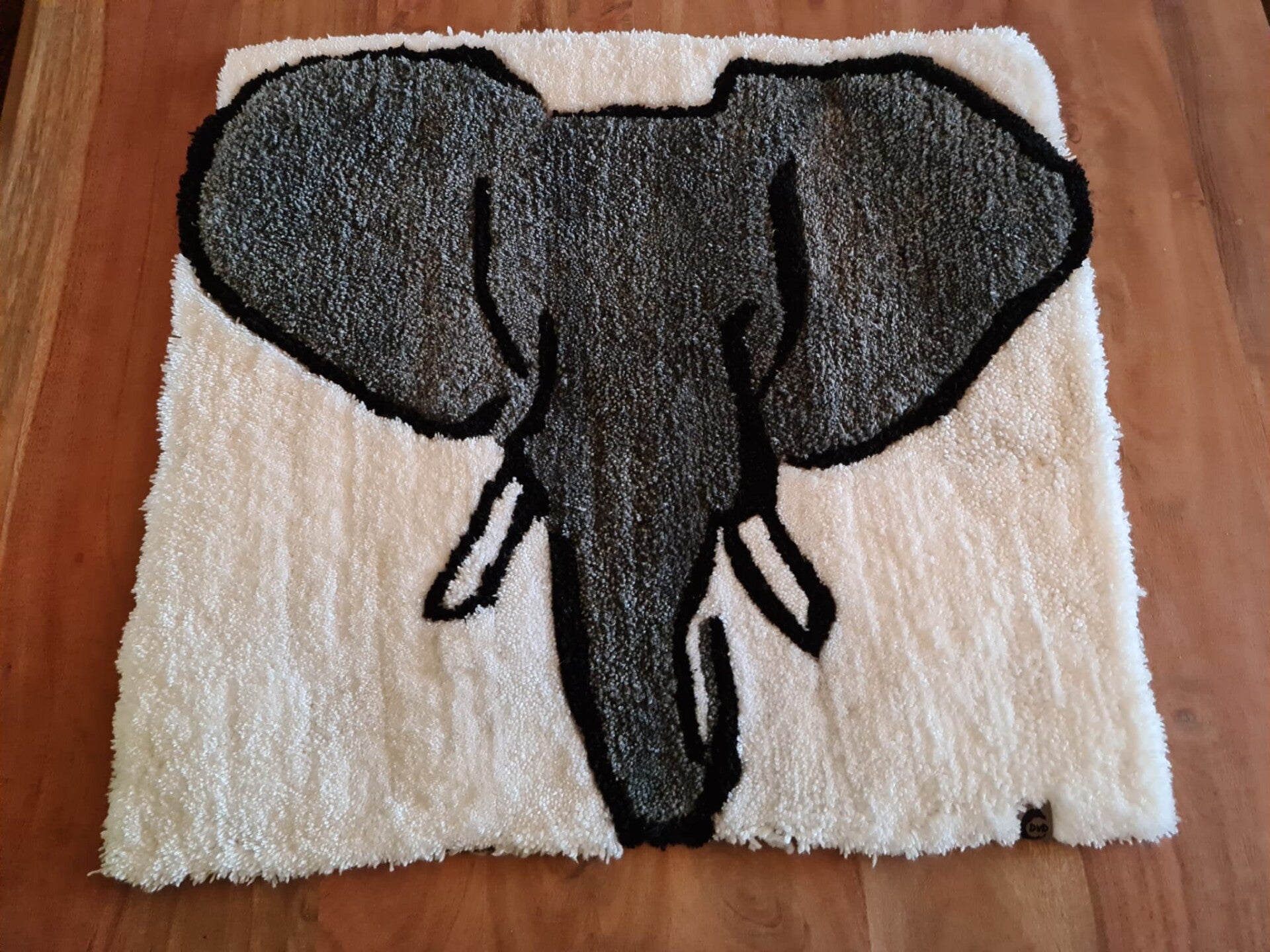 olifant-met-logo-standard-i0upyg.jpg