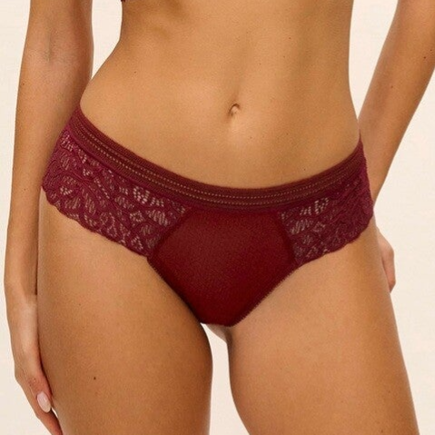 Wacoal Brazilian Raffine Carmine