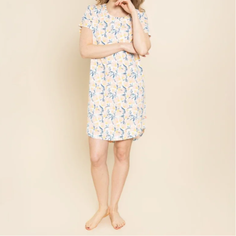 Charlie Choe Dames Nachthemd Light Peach