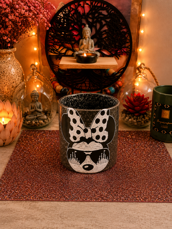 Tasse en gré noir minnie