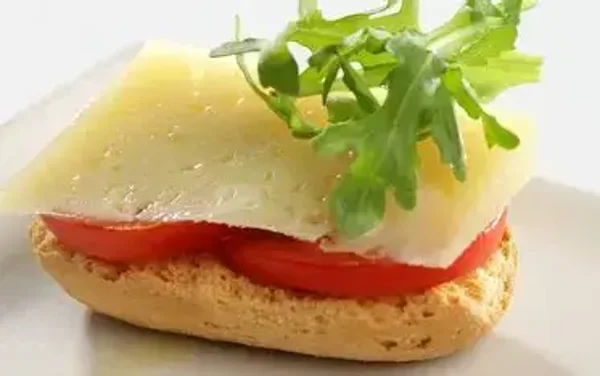 Montadito queso Manchego