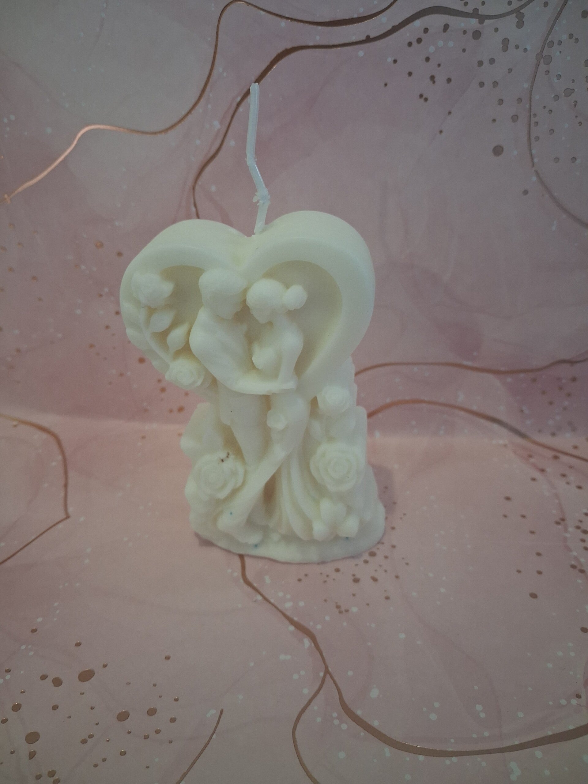 La Bougie "Étreinte Éternelle" – L'Amour Sculpté