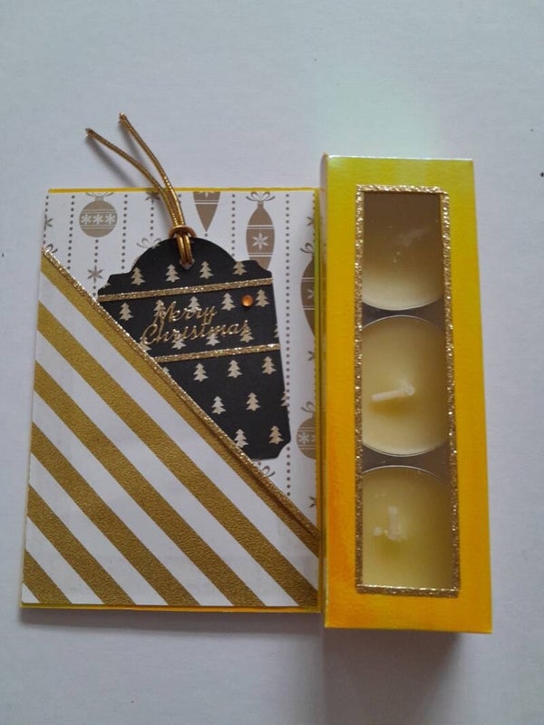 Christmas Card and tea lights