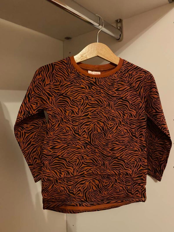 Longsleeve met tijgerprint
