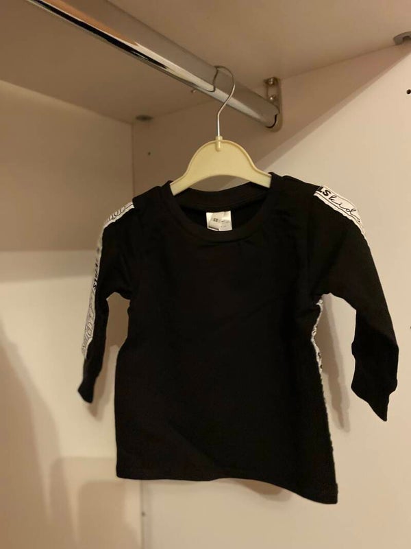 Zwarte longsleeve